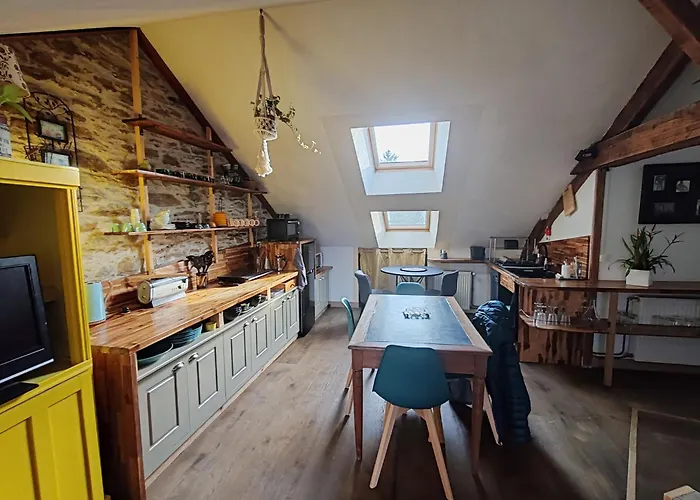 La Cour Nantaise - T3 Calme, Proche Centre